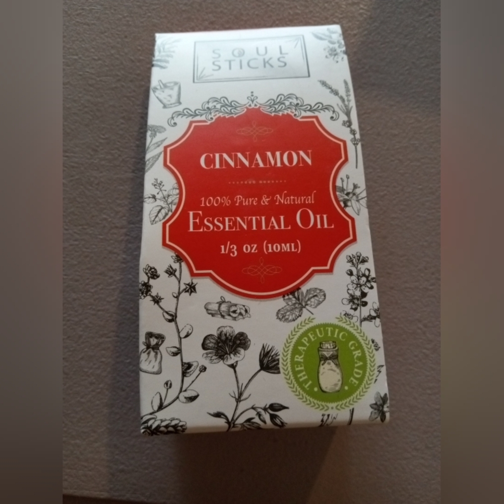 Cinnamon essential oil